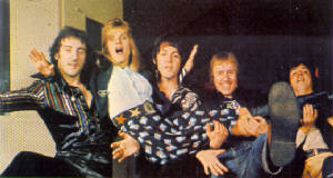 wings1976.jpg